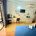 Ff Homestay - Layla House